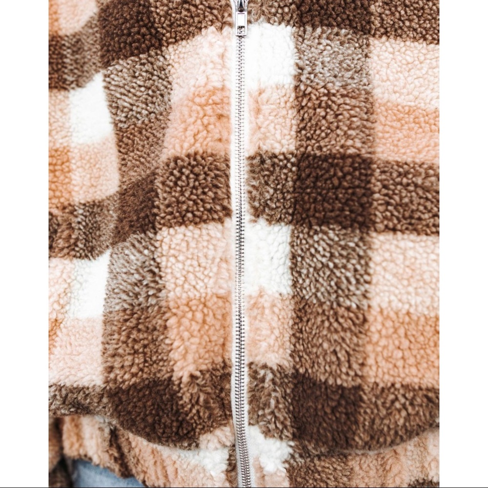 PLAID POCKETED TEDDY JACKET - Picture 6 of 11
